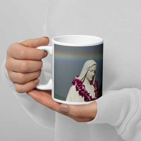 White glossy mug